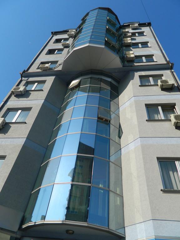 Garni Hotel Rile Men นิส ภายนอก รูปภาพ